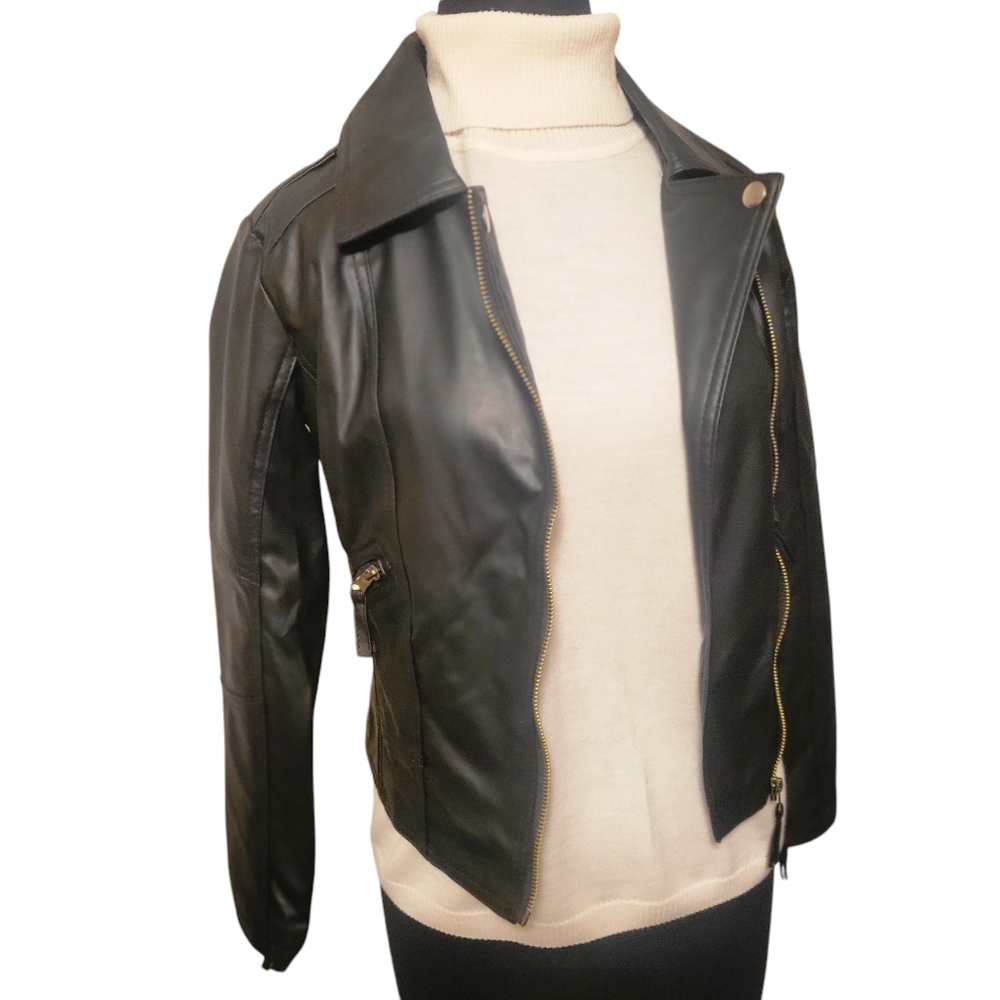 NWT Black Faux Leather Moto Jacket Gold Zip Cropped Biker Small Edgy Chic - Picture 4 of 11